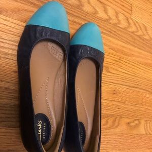 Clark’s two tones flats